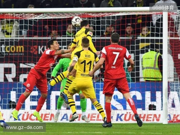 桑乔替补登场又被换下，埃梅里：这不是惩罚，而是战术决定